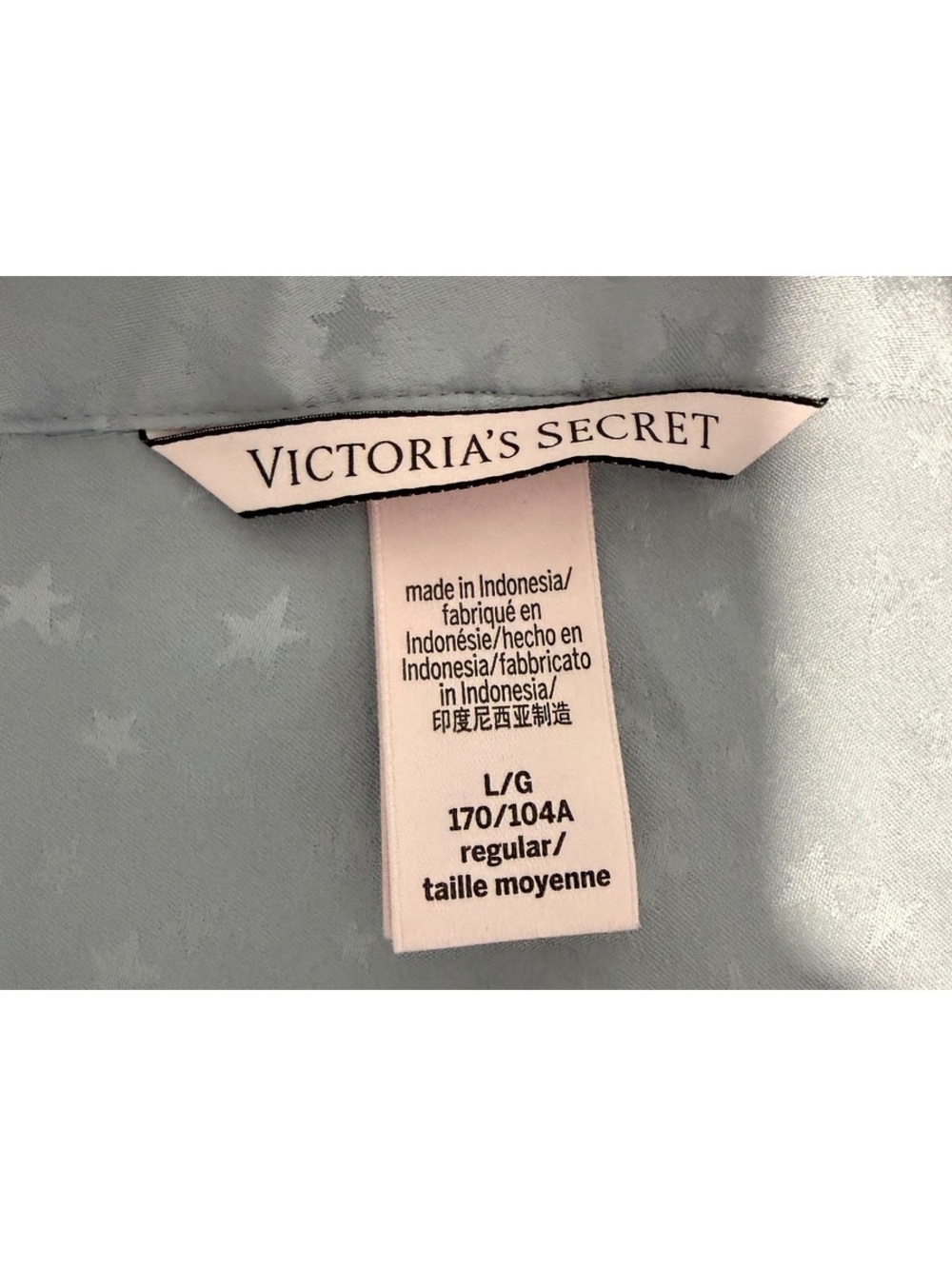 Victoria’s Secret Satin Pajama Top Star Print Blue Button Long Sleeve Size L - Picture 3 of 5